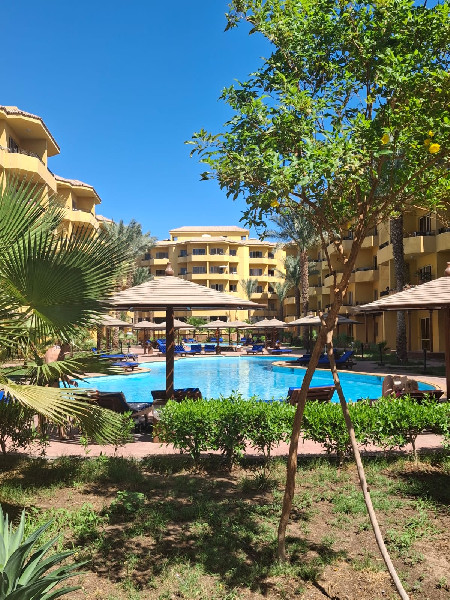 4 British Resort / 3 kk Kawther / bazén