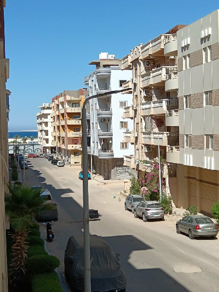 Florenza Khamsin / Arabia / bazény